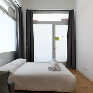 Apartamento Primopiano - La Malfa Flats, Milán